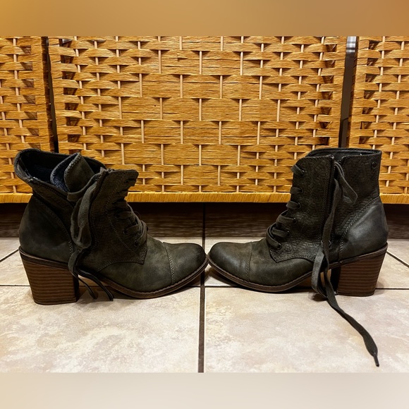 Roxy Calico boots - Picture 2 of 6